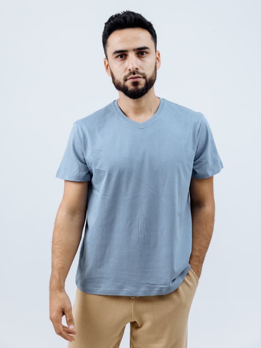 Blue T-shirt - image - 02